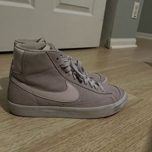 Nike blazers mauve suede size 7